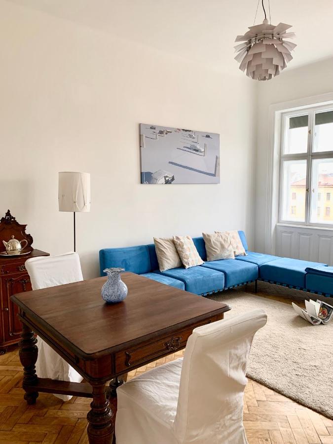 Feeling Apartment *